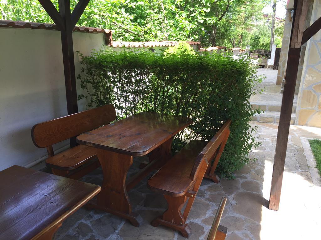 Guest House Afrodita Chernomorets Exterior photo