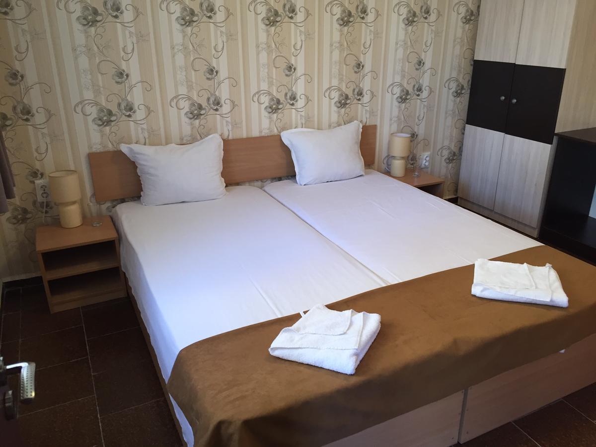 Guest House Afrodita Chernomorets Exterior photo