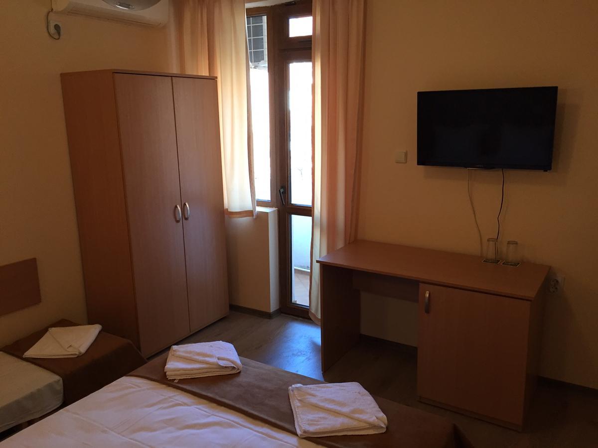Guest House Afrodita Chernomorets Exterior photo
