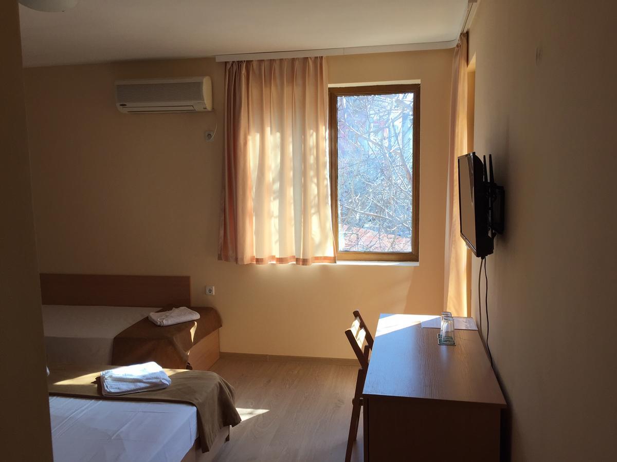 Guest House Afrodita Chernomorets Exterior photo
