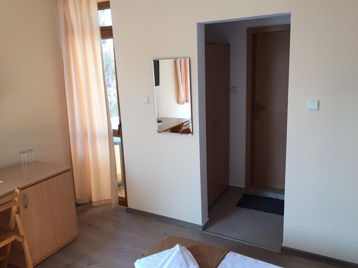 Guest House Afrodita Chernomorets Exterior photo